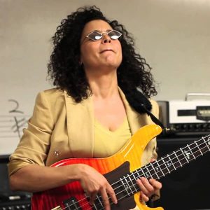 Rhonda Smith playing bass